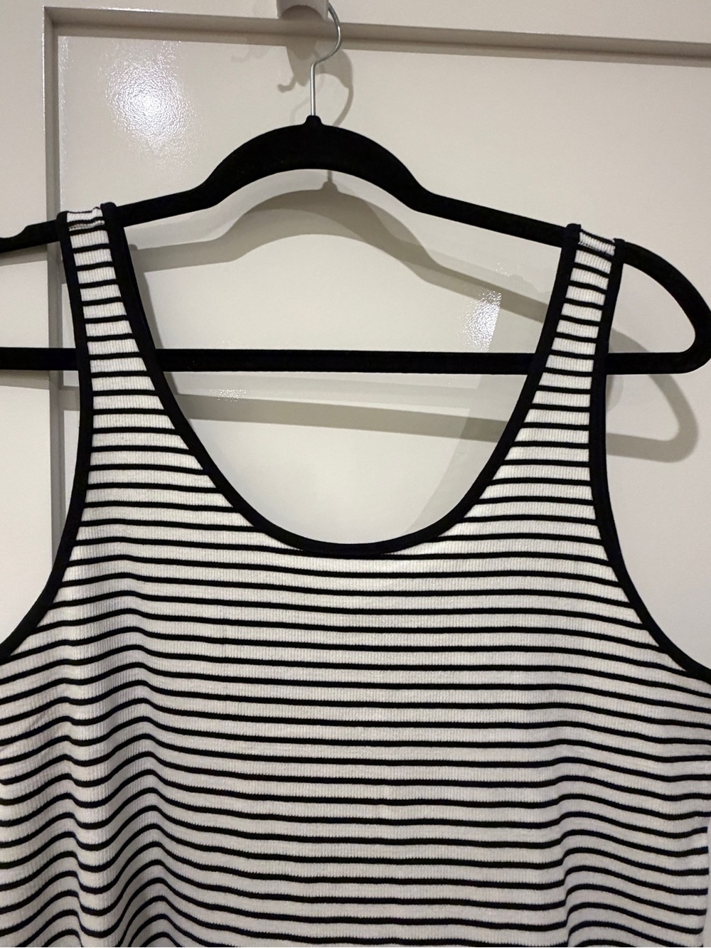 H&M Ribbed Striped Tank Top – XL Excellent condition